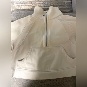 lululemon sweatshirt